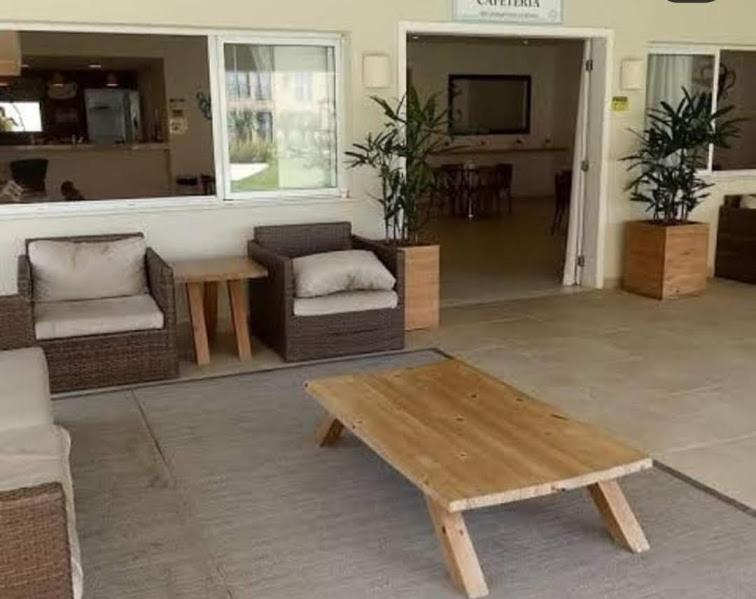 Apartamento Com Varanda - Sahy Mangaratiba Bagian luar foto